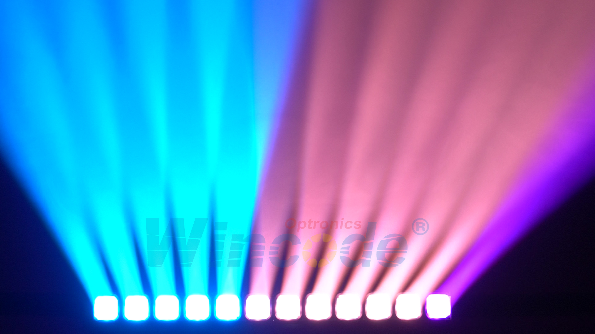 Моторизованная светодиодная панель масштабирования пикселей с наклоном 