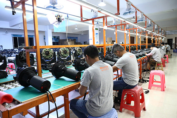 Производство сценических огней