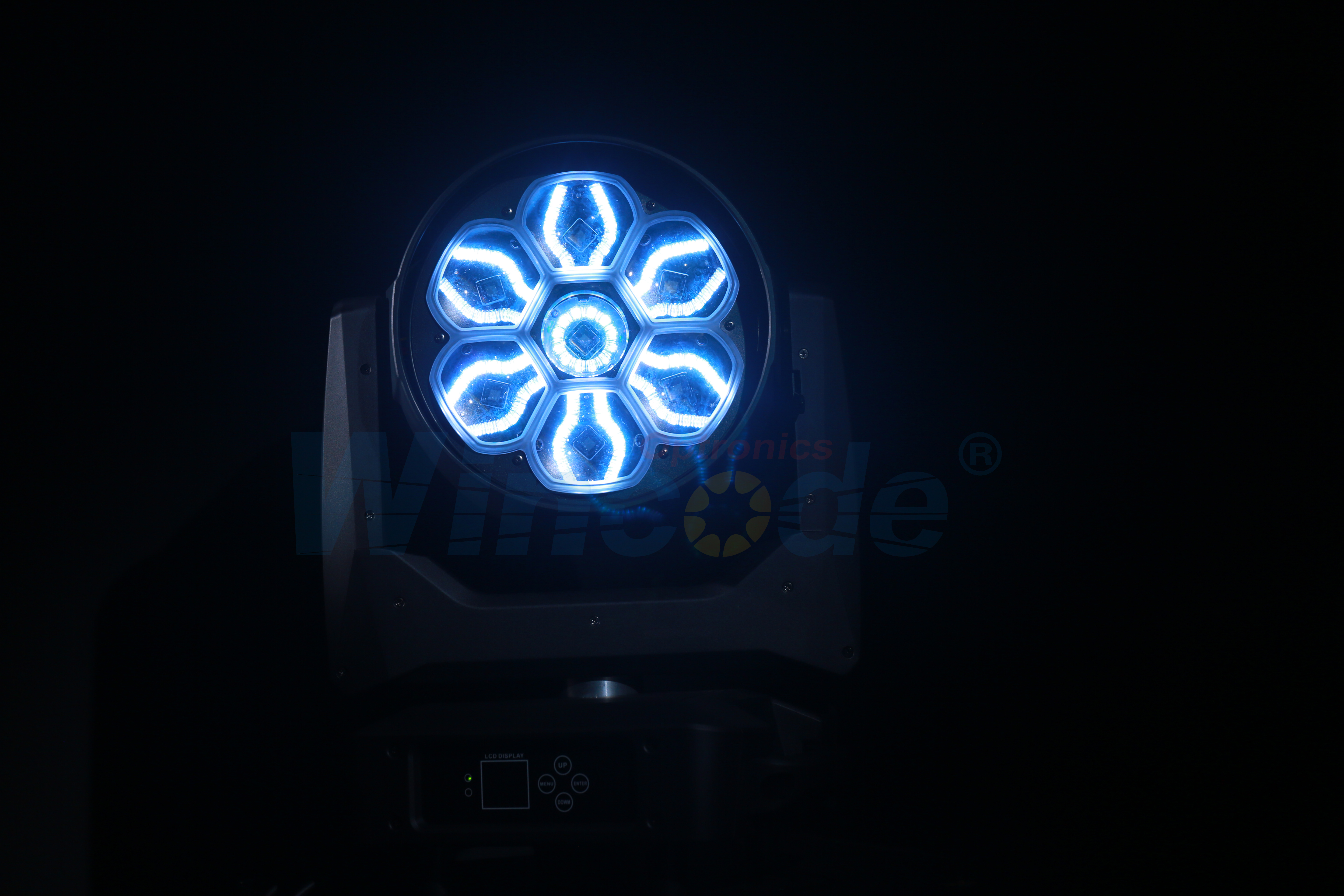 Phantom Aura 760XP Подвижный головной светильник